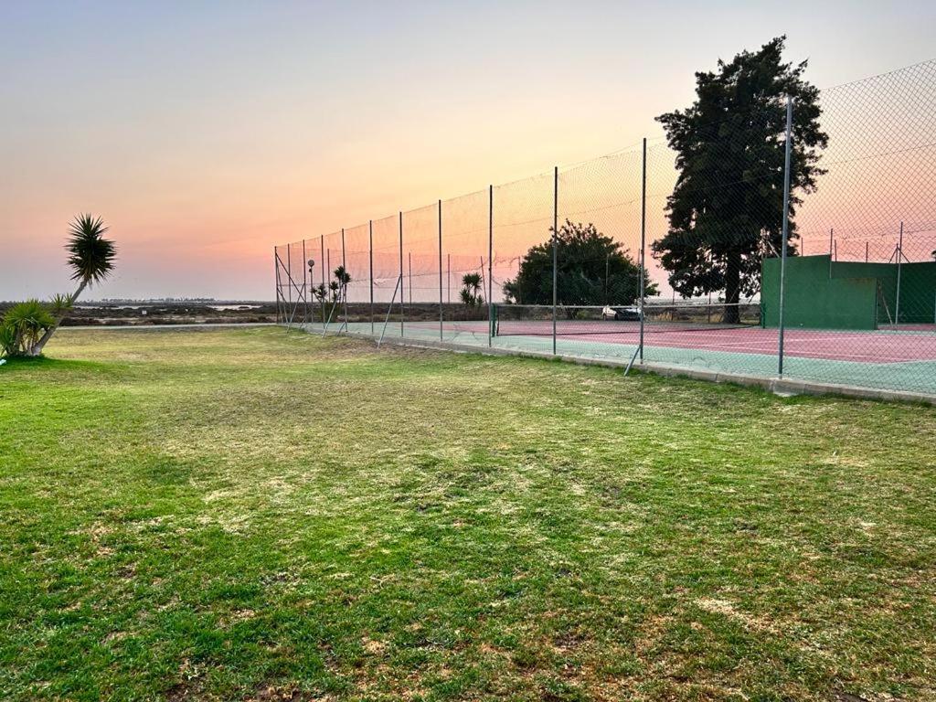 Apartamento Empul La Barrosa Chiclana de la Frontera Exterior foto